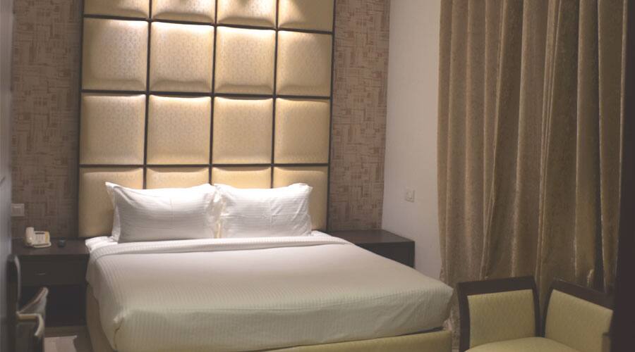 Hotel Riyasat, Ludhiana 4